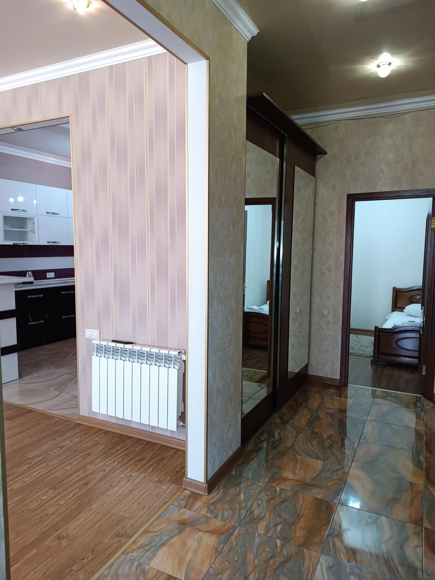 Rent Inn Yerevan On Arami Street エクステリア 写真