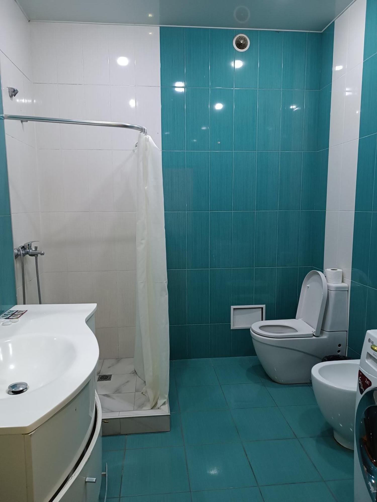 Rent Inn Yerevan On Arami Street エクステリア 写真