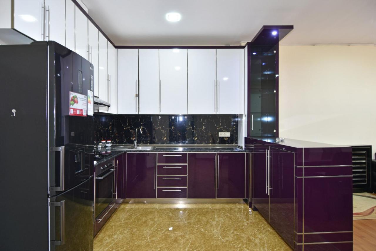 Rent Inn Yerevan On Arami Street エクステリア 写真